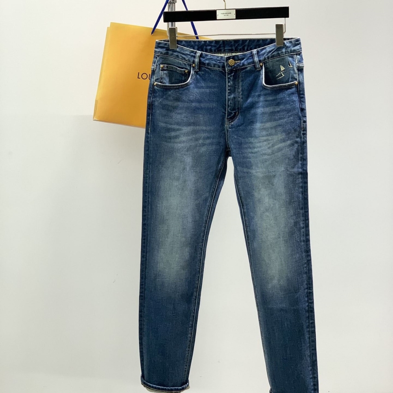 l0vis Vvtt0n jeans